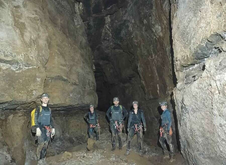 Espeleología en Cantabria para principiantes: guía completa para empezar